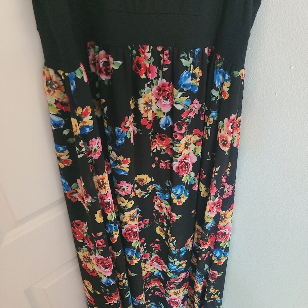 torrid Black Floral Maxi Dress with Pink and Blue Blooms - Picture 4 of 10